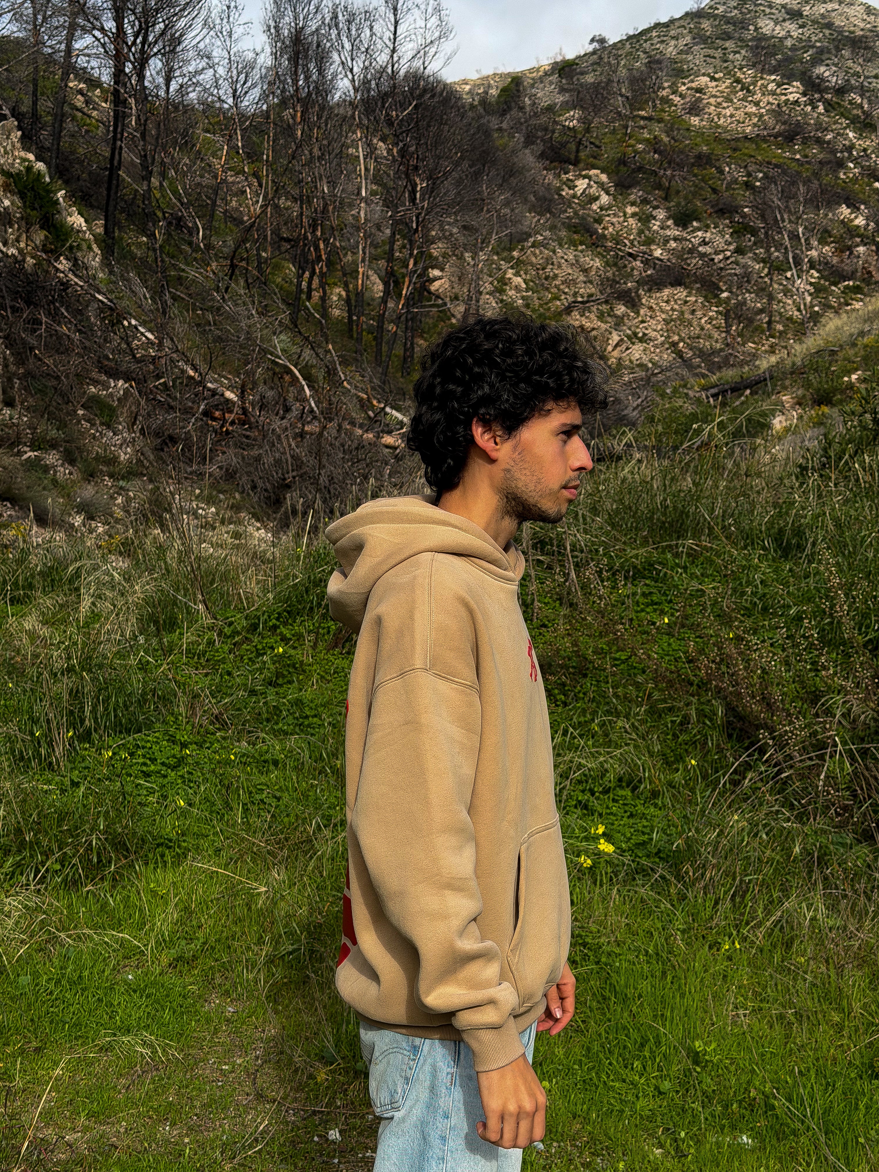 Sudadera Kuma Multiverso